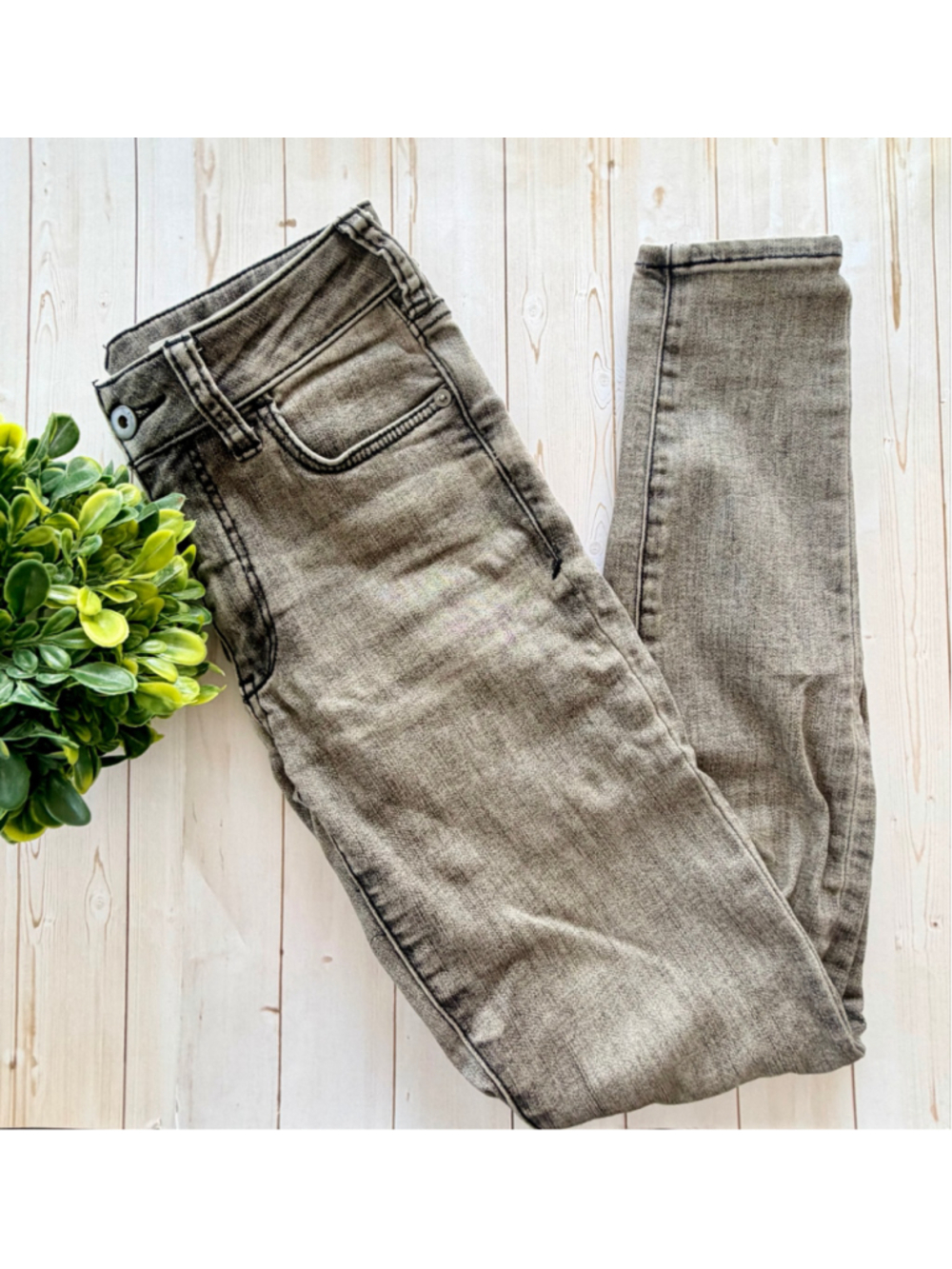 Pilcro and the Letterpress High-Rise Denim Legging Jeans Gray 25 Anthropologie